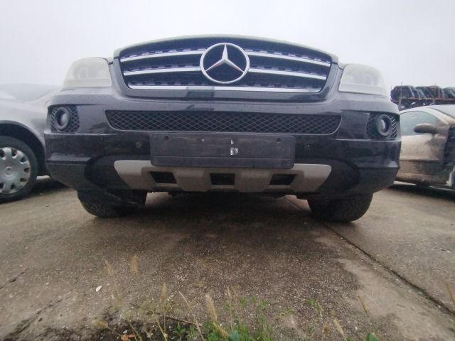 bontott MERCEDES-BENZ M-CLASS Első Lökhárító (Részeivel)