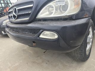 bontott MERCEDES-BENZ M-CLASS Első Lökhárító (Részeivel)
