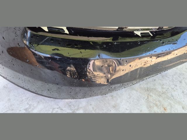 bontott MERCEDES-BENZ M-CLASS Első Lökhárító (Üresen)