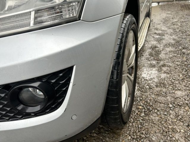 bontott MERCEDES-BENZ M-CLASS Első Lökhárító (Üresen)