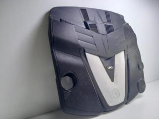 bontott MERCEDES-BENZ M-CLASS Felső Hűtőburkolat