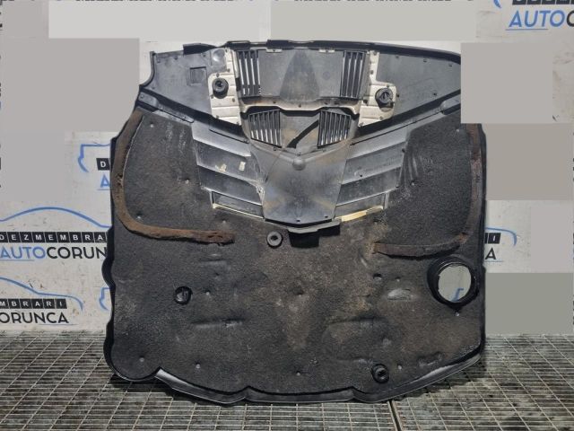 bontott MERCEDES-BENZ M-CLASS Felső Hűtőburkolat