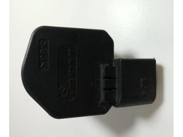 bontott MERCEDES-BENZ M-CLASS Fényszórómagasság Állító Motor (Pozíciófüggetlen)