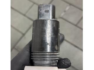 bontott MERCEDES-BENZ M-CLASS Fényszórómosó Szivattyú