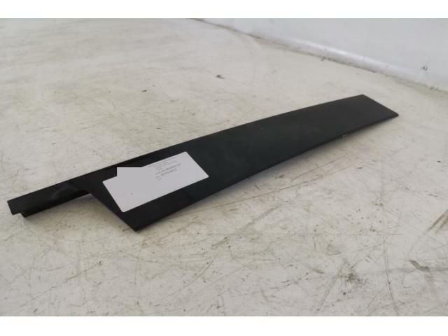 bontott MERCEDES-BENZ M-CLASS Függőleges Ajtó Díszléc