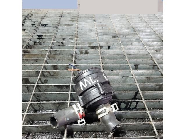 bontott MERCEDES-BENZ M-CLASS Fűtéscsap