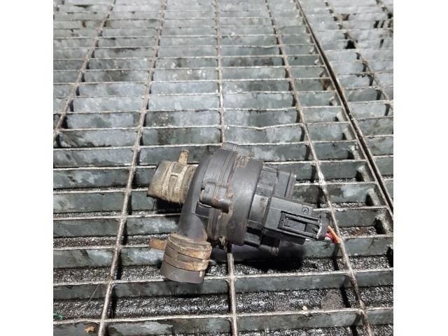 bontott MERCEDES-BENZ M-CLASS Fűtéscsap