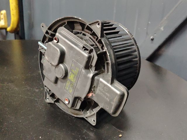 bontott MERCEDES-BENZ M-CLASS Fűtőmotor (Klímás)