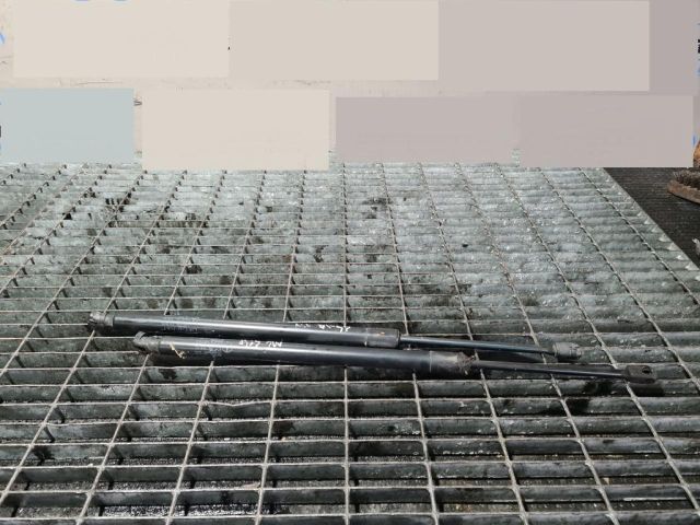 bontott MERCEDES-BENZ M-CLASS Gázrugós Kitámasztó Teleszkóp Csomagtérajtó (Pozíciófüggetlen)