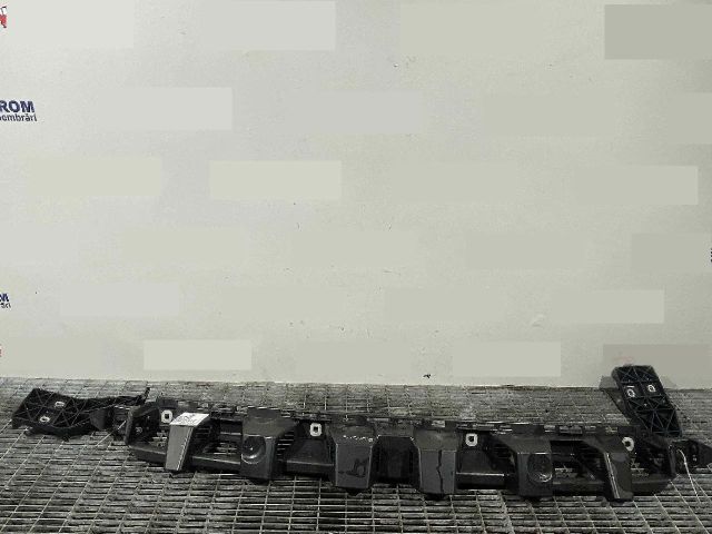 bontott MERCEDES-BENZ M-CLASS Hátsó középső Lökhárító Tartó (Műanyag)