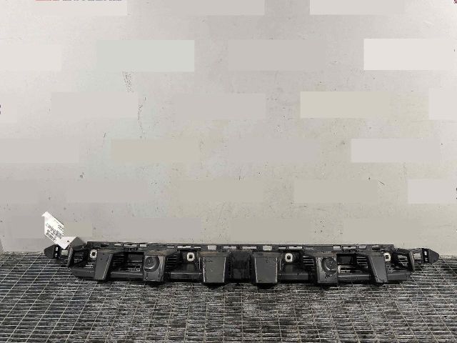 bontott MERCEDES-BENZ M-CLASS Hátsó középső Lökhárító Tartó (Műanyag)