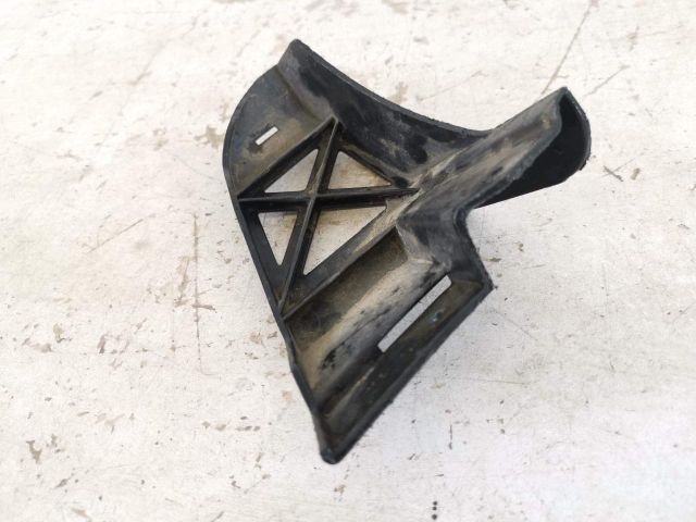 bontott MERCEDES-BENZ M-CLASS Hátsó középső Lökhárító Tartó (Műanyag)