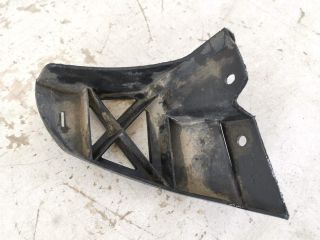 bontott MERCEDES-BENZ M-CLASS Hátsó középső Lökhárító Tartó (Műanyag)