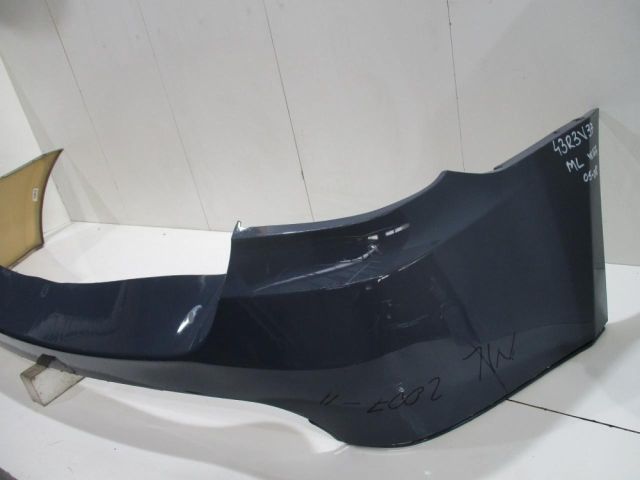 bontott MERCEDES-BENZ M-CLASS Hátsó Lökhárító (Üresen)