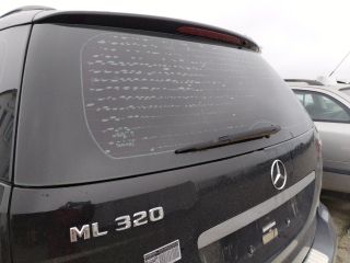 bontott MERCEDES-BENZ M-CLASS Hátsó Szélvédő