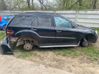 bontott MERCEDES-BENZ M-CLASS Hátsó Xenon Szintszabályzó Jeladó