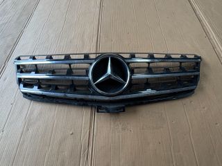 bontott MERCEDES-BENZ M-CLASS Hűtőrács