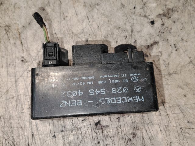 bontott MERCEDES-BENZ M-CLASS Izzító Relé