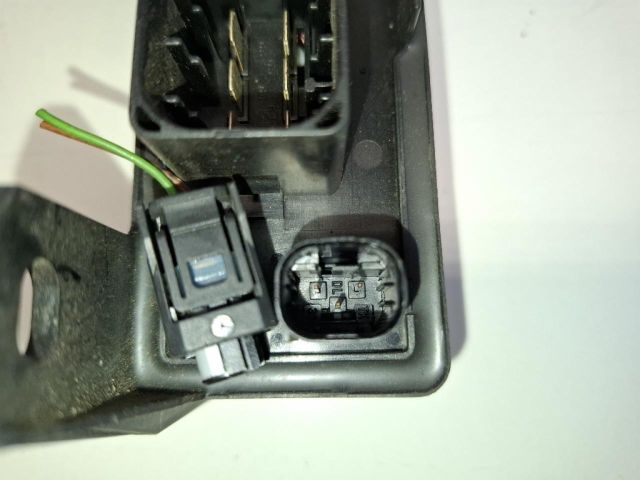 bontott MERCEDES-BENZ M-CLASS Izzító Relé