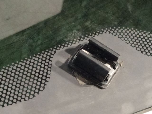 bontott MERCEDES-BENZ M-CLASS Jobb C Oszlop Oldalablak Üveg