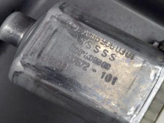 bontott MERCEDES-BENZ M-CLASS Jobb első Ablakemelő Szerkezet (Elektromos)