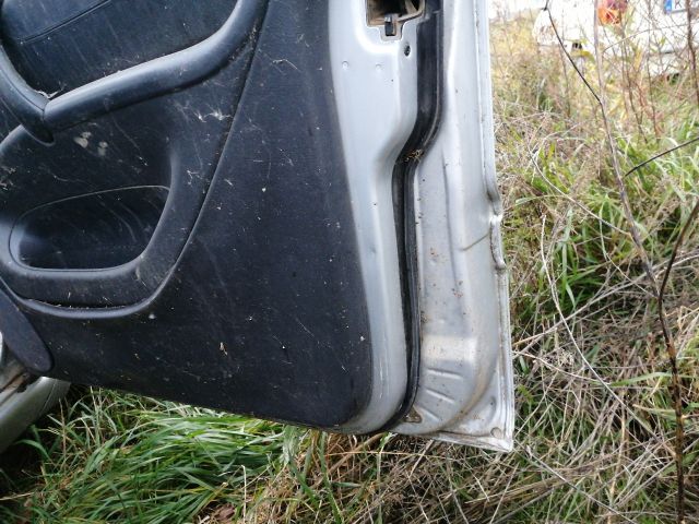 bontott MERCEDES-BENZ M-CLASS Jobb első Ajtó (Részeivel)