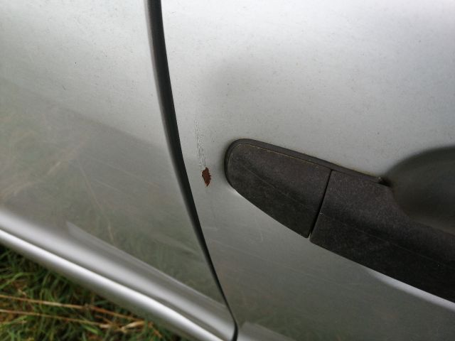 bontott MERCEDES-BENZ M-CLASS Jobb első Ajtó (Részeivel)