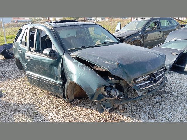 bontott MERCEDES-BENZ M-CLASS Jobb első Ajtózár