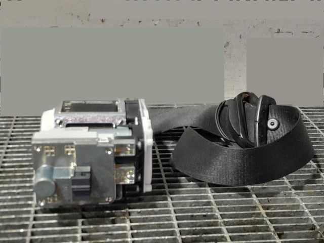 bontott MERCEDES-BENZ M-CLASS Jobb első Biztonsági Öv