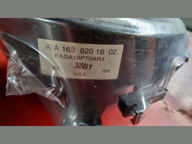 bontott MERCEDES-BENZ M-CLASS Jobb első Hangszóró