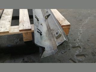 bontott MERCEDES-BENZ M-CLASS Jobb első Küszöb Díszléc