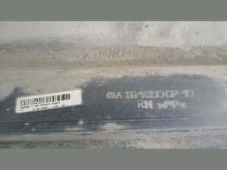 bontott MERCEDES-BENZ M-CLASS Jobb első Küszöb Díszléc