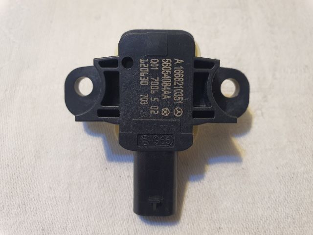 bontott MERCEDES-BENZ M-CLASS Jobb első Oldal Ütközés Érzékelő