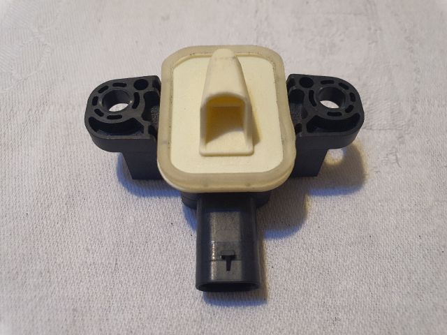 bontott MERCEDES-BENZ M-CLASS Jobb első Oldal Ütközés Érzékelő