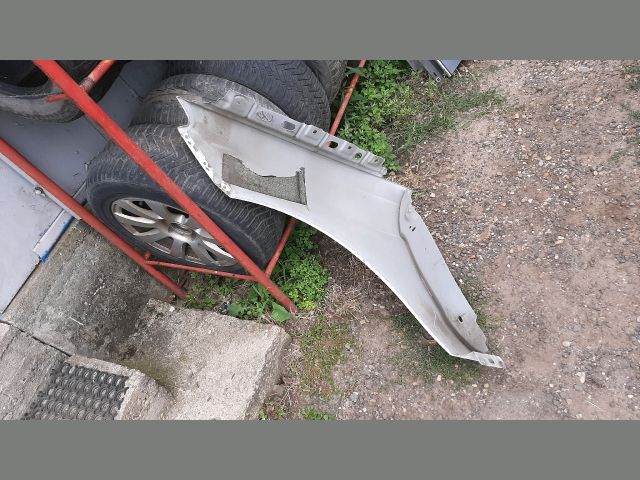 bontott MERCEDES-BENZ M-CLASS Jobb első Sárvédő