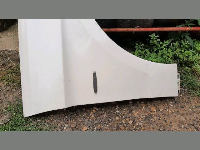 bontott MERCEDES-BENZ M-CLASS Jobb első Sárvédő