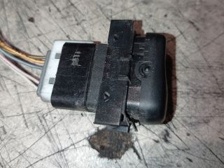 bontott MERCEDES-BENZ M-CLASS Jobb első Ülésfűtés Kapcsoló