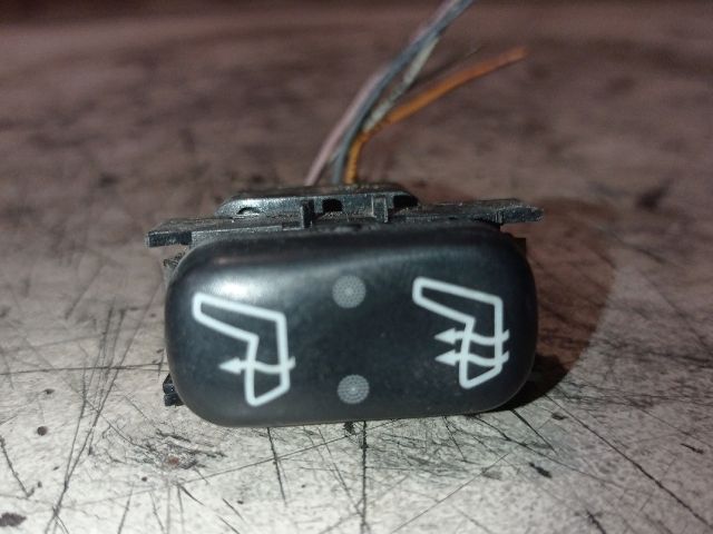 bontott MERCEDES-BENZ M-CLASS Jobb első Ülésfűtés Kapcsoló