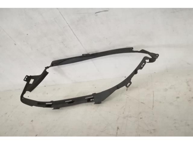 bontott MERCEDES-BENZ M-CLASS Jobb Fényszóró Lámpakeret