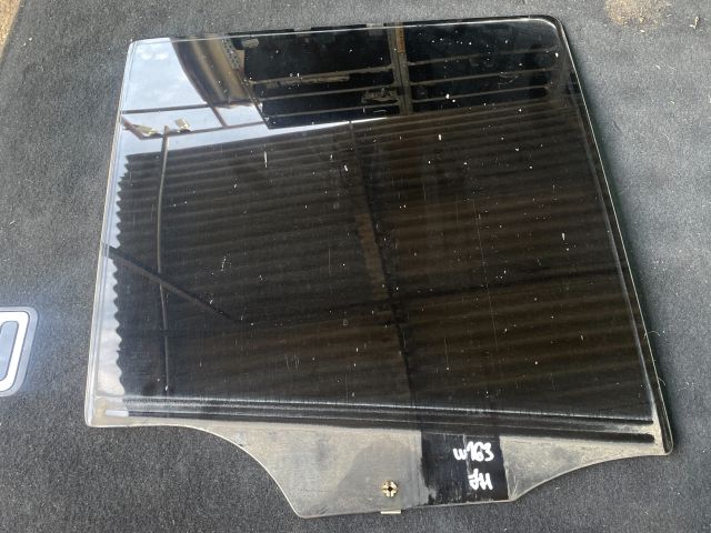 bontott MERCEDES-BENZ M-CLASS Jobb hátsó Ablak