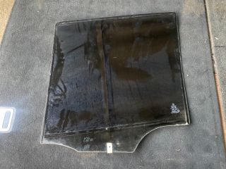 bontott MERCEDES-BENZ M-CLASS Jobb hátsó Ablak