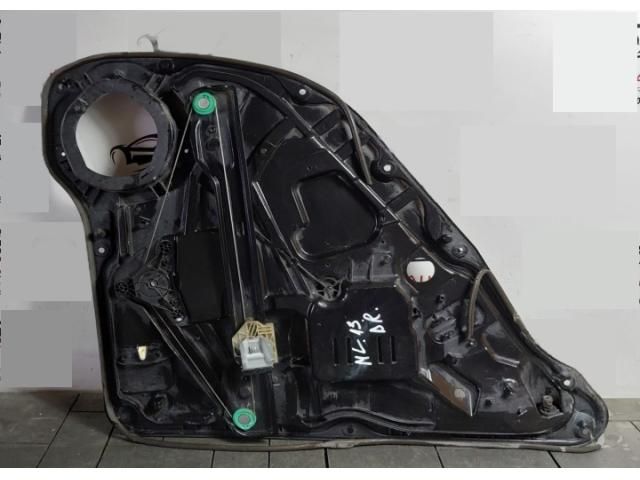 bontott MERCEDES-BENZ M-CLASS Jobb hátsó Ablakemelő Szerkezet (Elektromos)