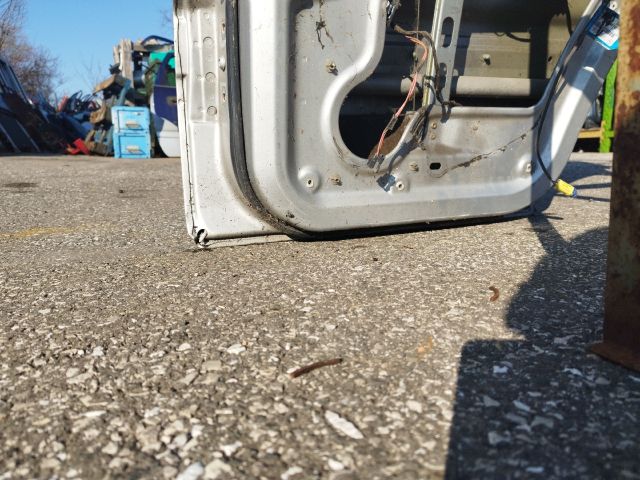 bontott MERCEDES-BENZ M-CLASS Jobb hátsó Ajtó (Üres lemez)