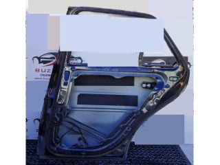 bontott MERCEDES-BENZ M-CLASS Jobb hátsó Ajtó (Üres lemez)