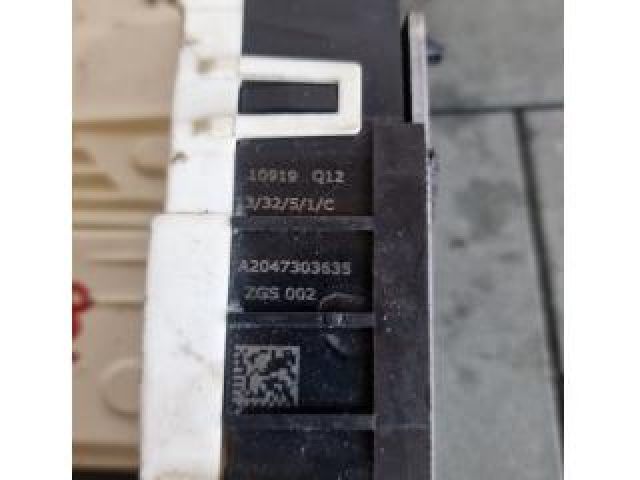 bontott MERCEDES-BENZ M-CLASS Jobb hátsó Ajtózár