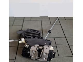 bontott MERCEDES-BENZ M-CLASS Jobb hátsó Ajtózár