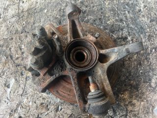 bontott MERCEDES-BENZ M-CLASS Jobb hátsó Csonkállvány Kerékaggyal