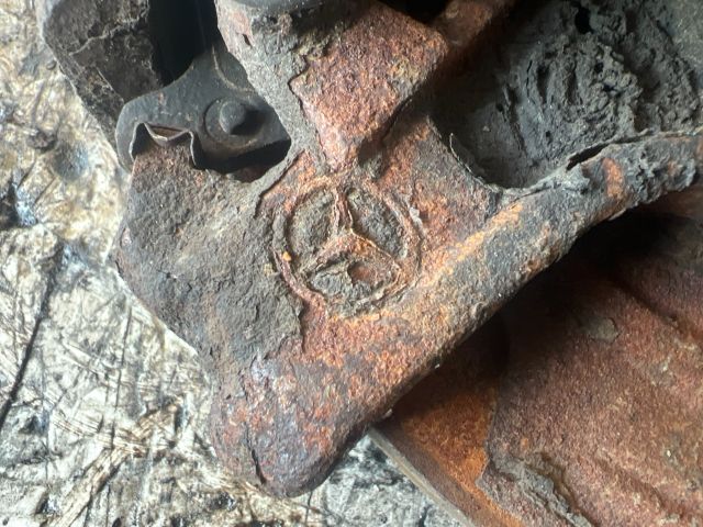 bontott MERCEDES-BENZ M-CLASS Jobb hátsó Csonkállvány Kerékaggyal