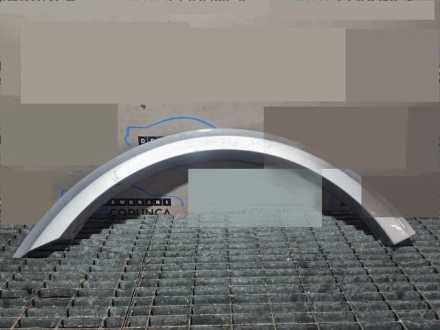 bontott MERCEDES-BENZ M-CLASS Jobb hátsó Sárvédő Díszléc