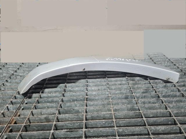 bontott MERCEDES-BENZ M-CLASS Jobb hátsó Sárvédő Díszléc